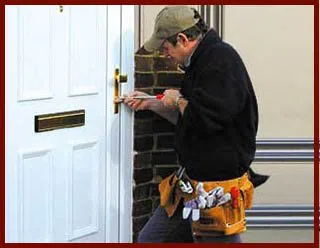 Locksmith Lock Store River Rouge, MI 313-879-0629 - 8-unlock-service